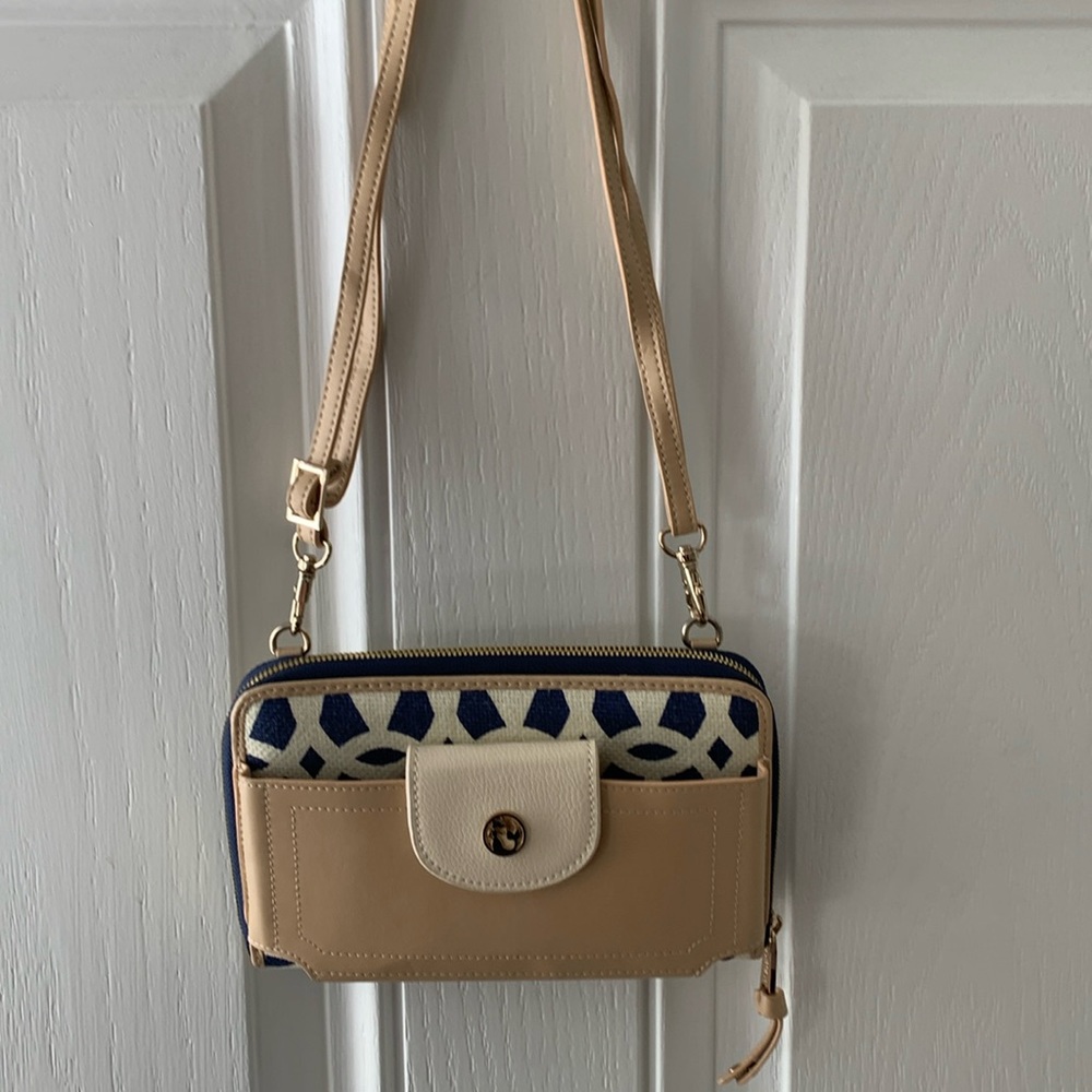 Spartina multi phone crossbody